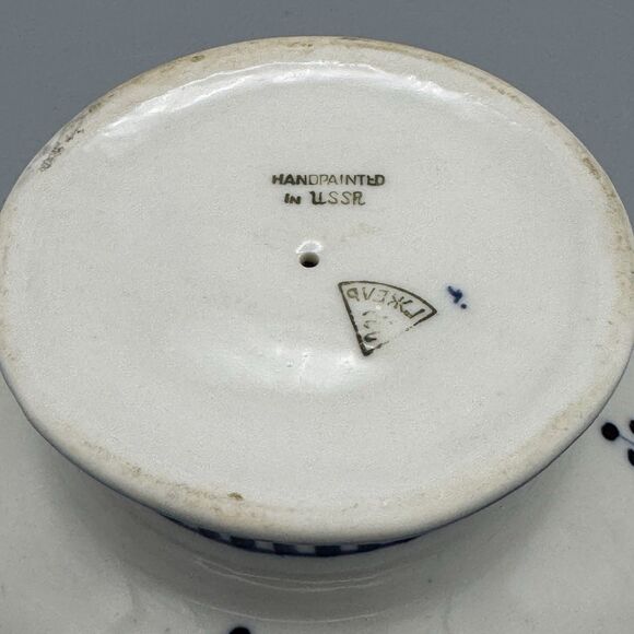 Vtg Gzhel Salad Fruit Bowl Hand Painted USSR Blue White Compote Footed Ceramic - Picture 4 of 10